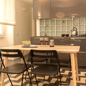 Virgiliano Apartamento
